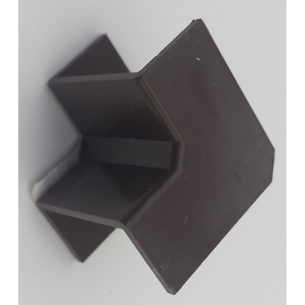 Electraline Angolo interno ANGOLO INT. 20X10 PZ1 MARRON in PVC