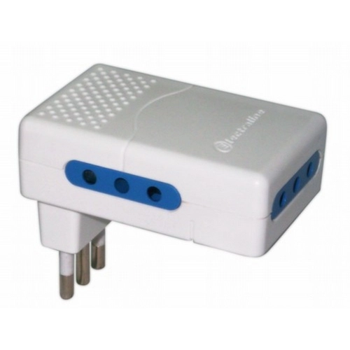 Serie NO - Adattatore 250v ADATTATORE TRIPLO PIATTO 10A 10A BRI555552
